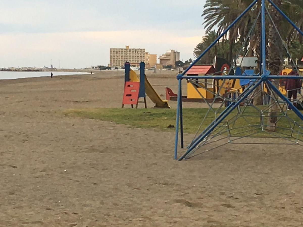 Apartamento Paseo Marítimo Antonio Banderas Málaga Exterior foto